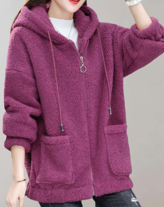 Nicka - Bequeme Plüschjacke für Frauen