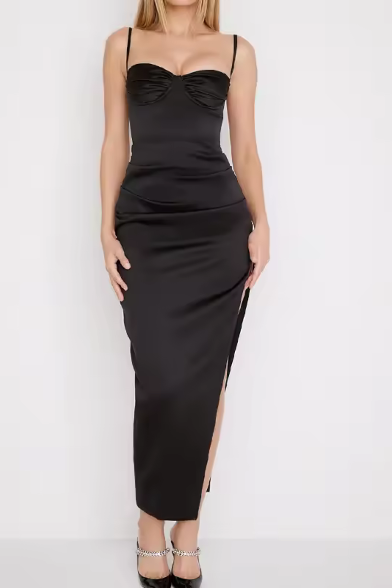 Isabella | Elegantes Plissee-Slipkleid aus Satin