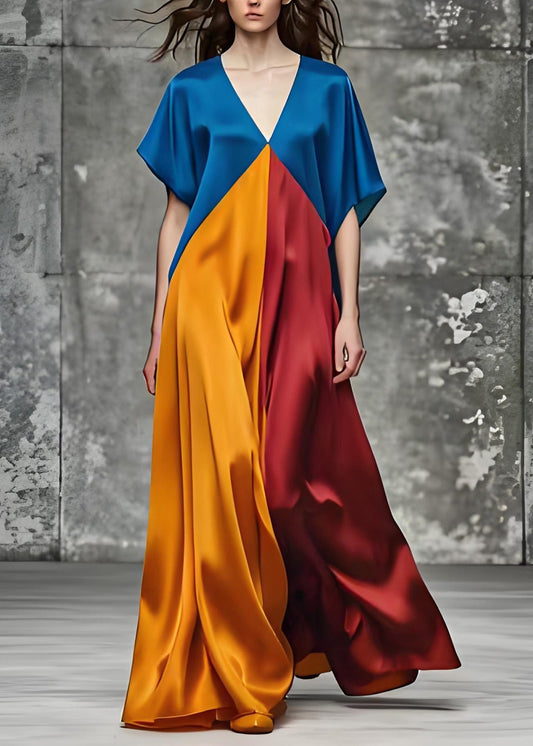 Claiza - Buntes langes Seidenkleid mit lockerem V-Ausschnitt