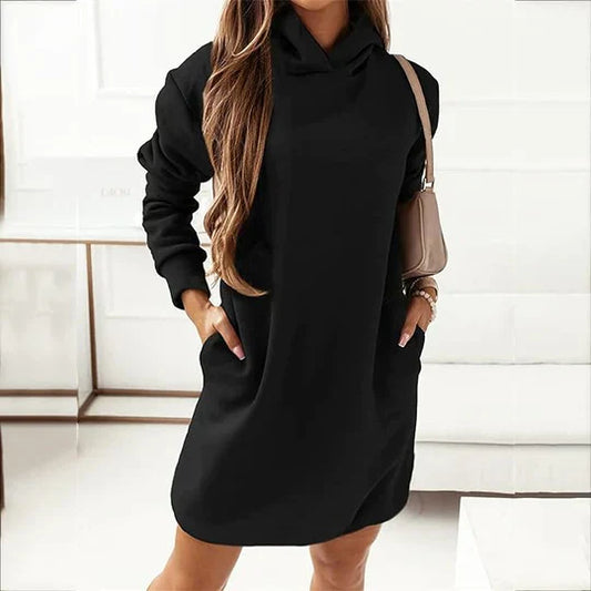Janece - Warmes Kleid mit Kapuze und Taschen