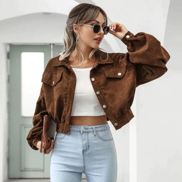 Hanna - Lässige Jacke aus Kordsamt in Kurzform