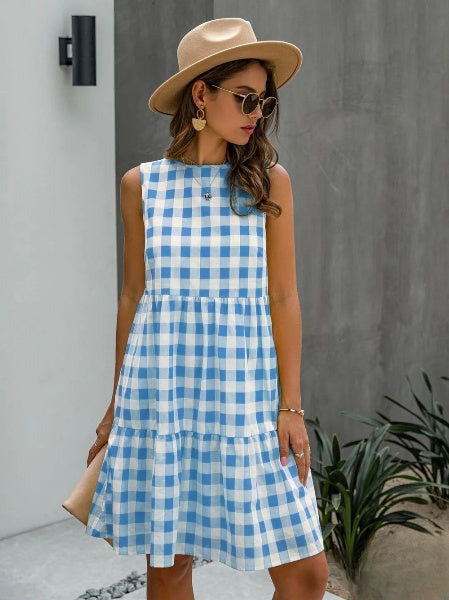 Jhana - Locker geschnittenes Damenkleid mit modischem Rundhalsausschnitt und pastellfarbenem Karo-Rock