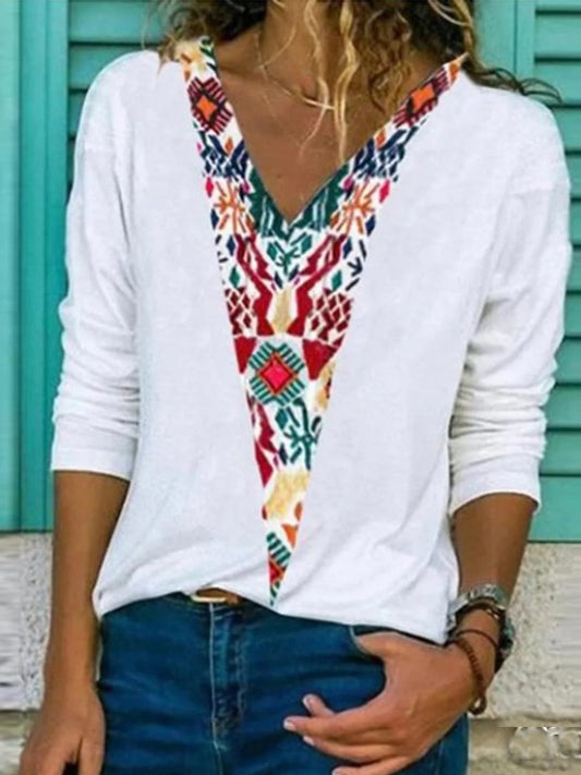 T-Shirt aus Baumwoll-Polyester-Gemisch - Bedruckte Details und lockere Passform