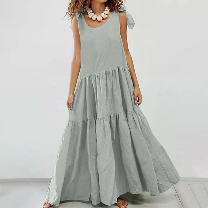 Kinsley - Lässiges Maxikleid mit Rüschen und unifarbener Strickjacke zum Schnüren