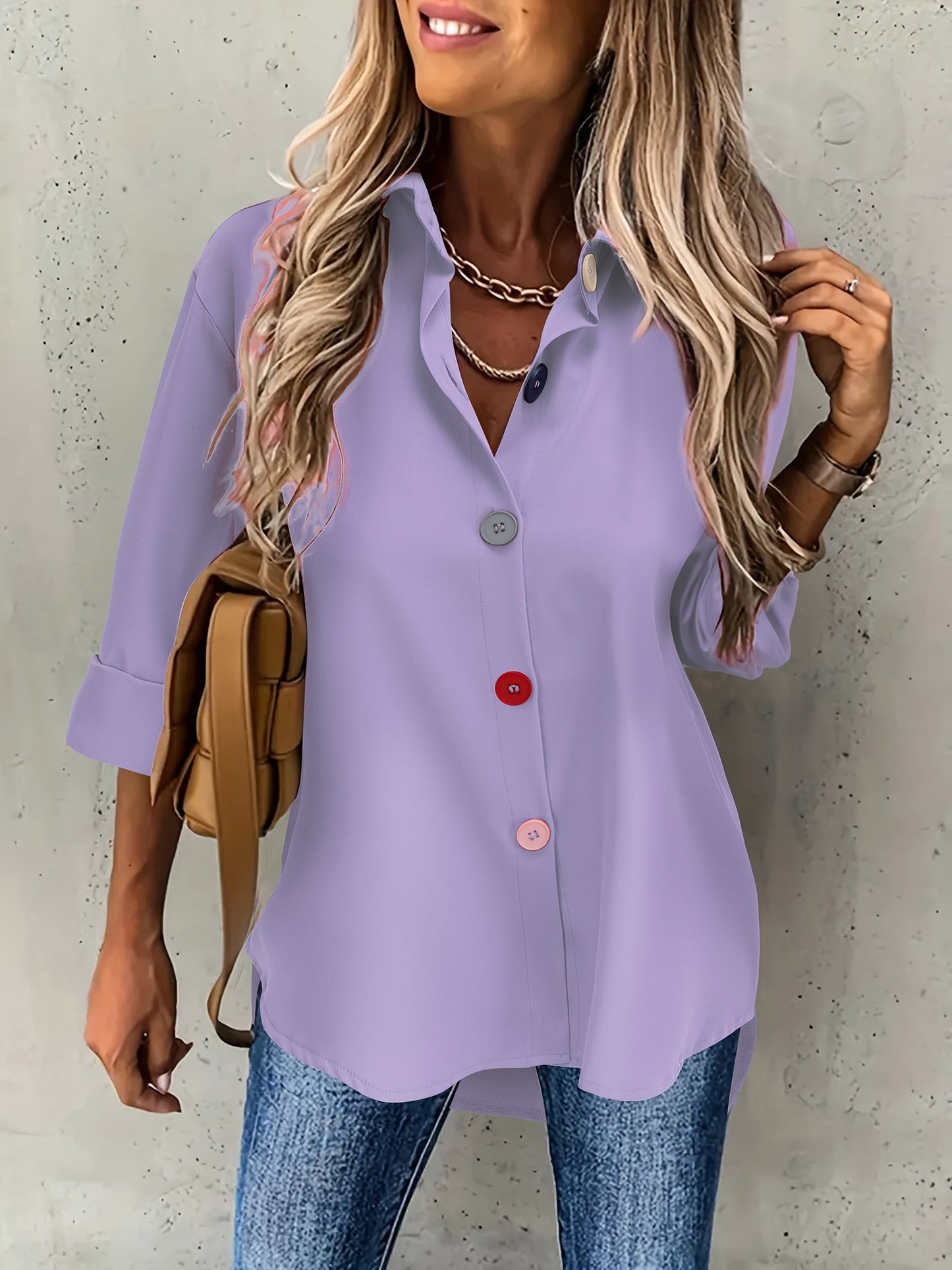 Bunte Bluse mit Knöpfen - lange Ärmel und leichtes Material