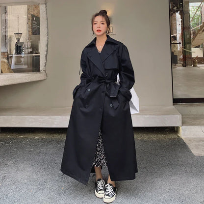 Yvonne - Zweireihiger Trenchcoat in Übergröße