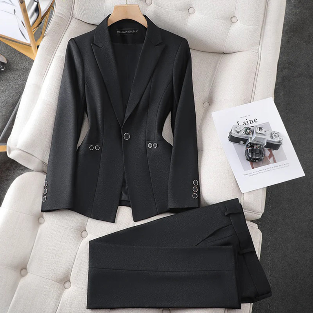 Ines | Eleganter Blazer mit Hose