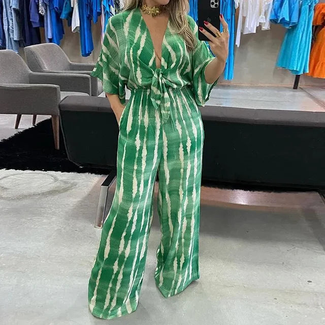 Éléonore- Jumpsuit mit tiefem V-Ausschnitt