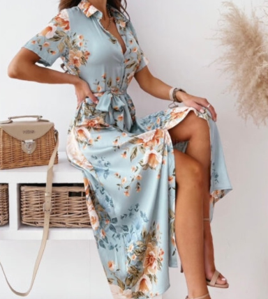 Lourdes - Midikleid mit V-Ausschnitt und kurzen Ärmeln