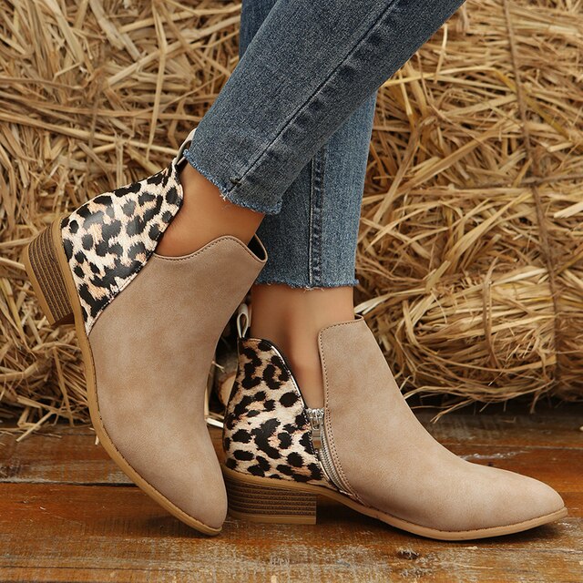 Savannah - Elegante Leoparden-Stiefel mit Absätzen