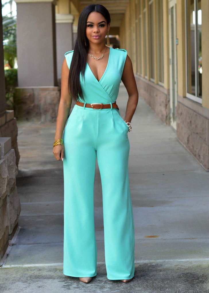 Livia - Eleganter Jumpsuit mit V-Ausschnitt