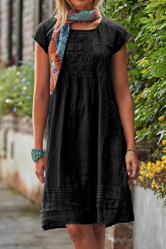 Neve - Kurzärmeliges Freizeitkleid mit U-Ausschnitt aus einfarbigem Patchwork