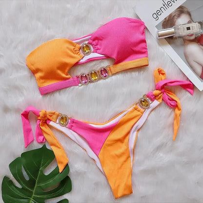 Trendiger und leichter Bikini