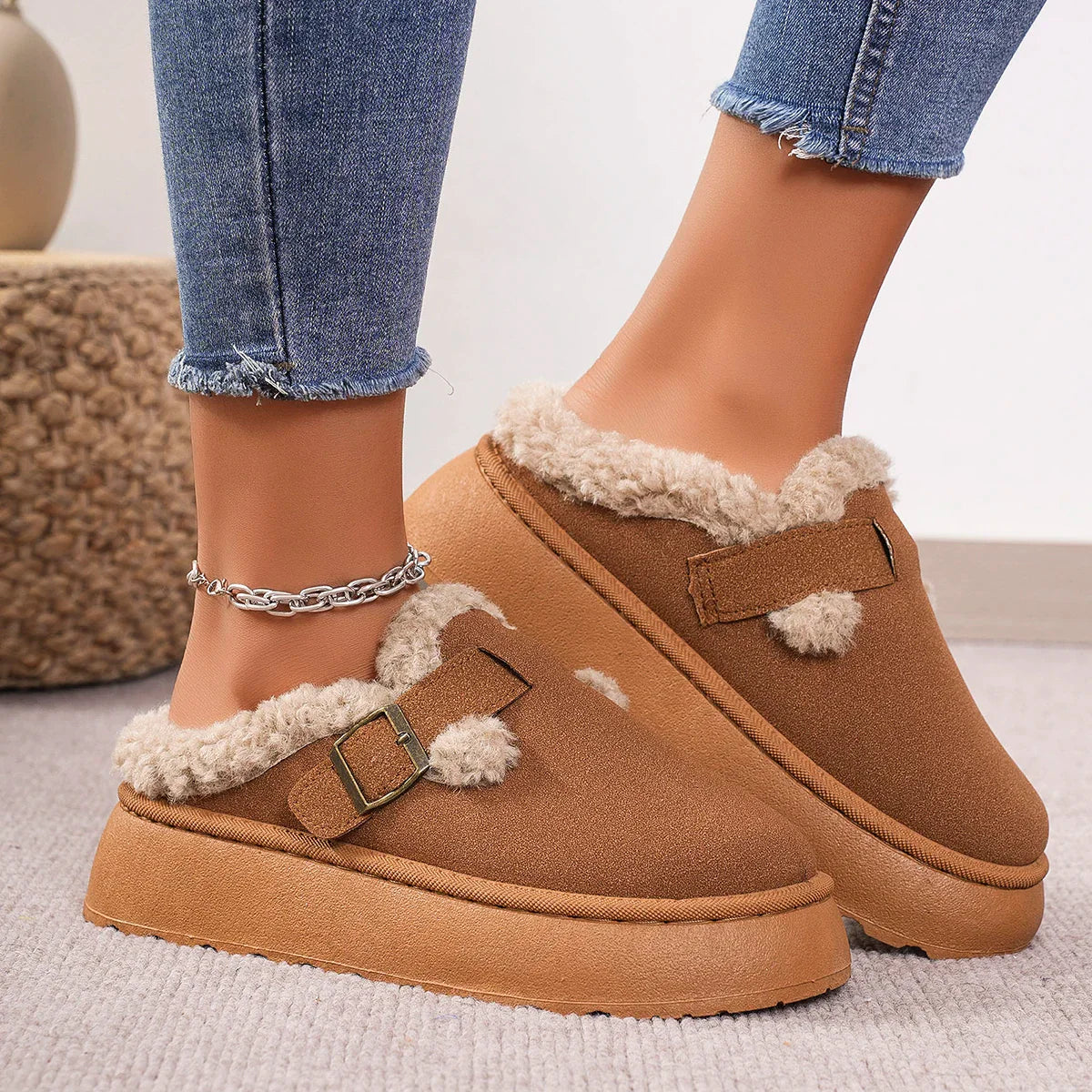 Warme Damenschuhe aus Wildleder - Jazzy