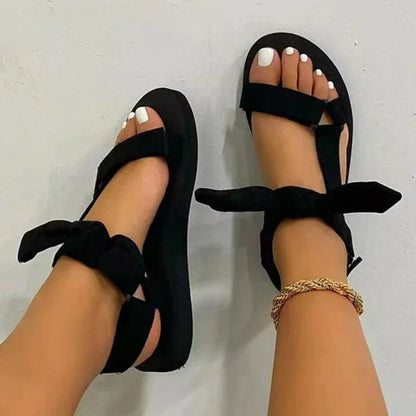 DELIA | Leoprint Flache Sommersandalen