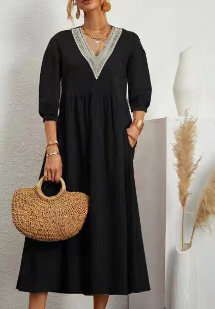 Maggie -Kleid aus Baumwolle und Leinen mit V-Ausschnitt, weiten Ärmeln und Spitze