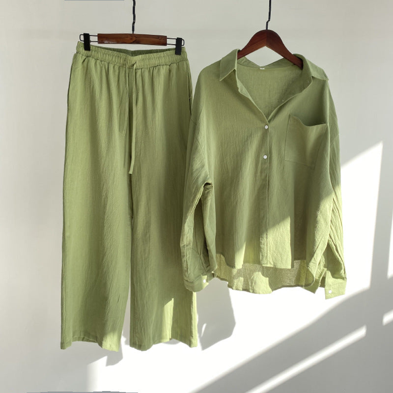 Hemd und Hose mit hoher Taillierung aus Baumwolle und Leinen