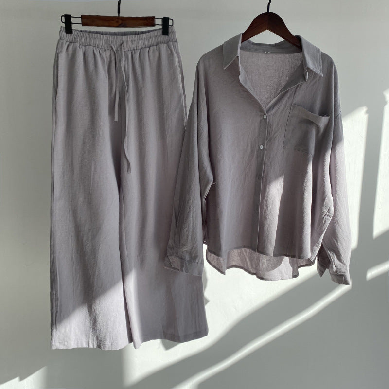 Hemd und Hose mit hoher Taillierung aus Baumwolle und Leinen