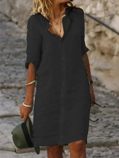 Einfarbiges Baumwollkleid mit Reversknöpfen und halben Ärmeln