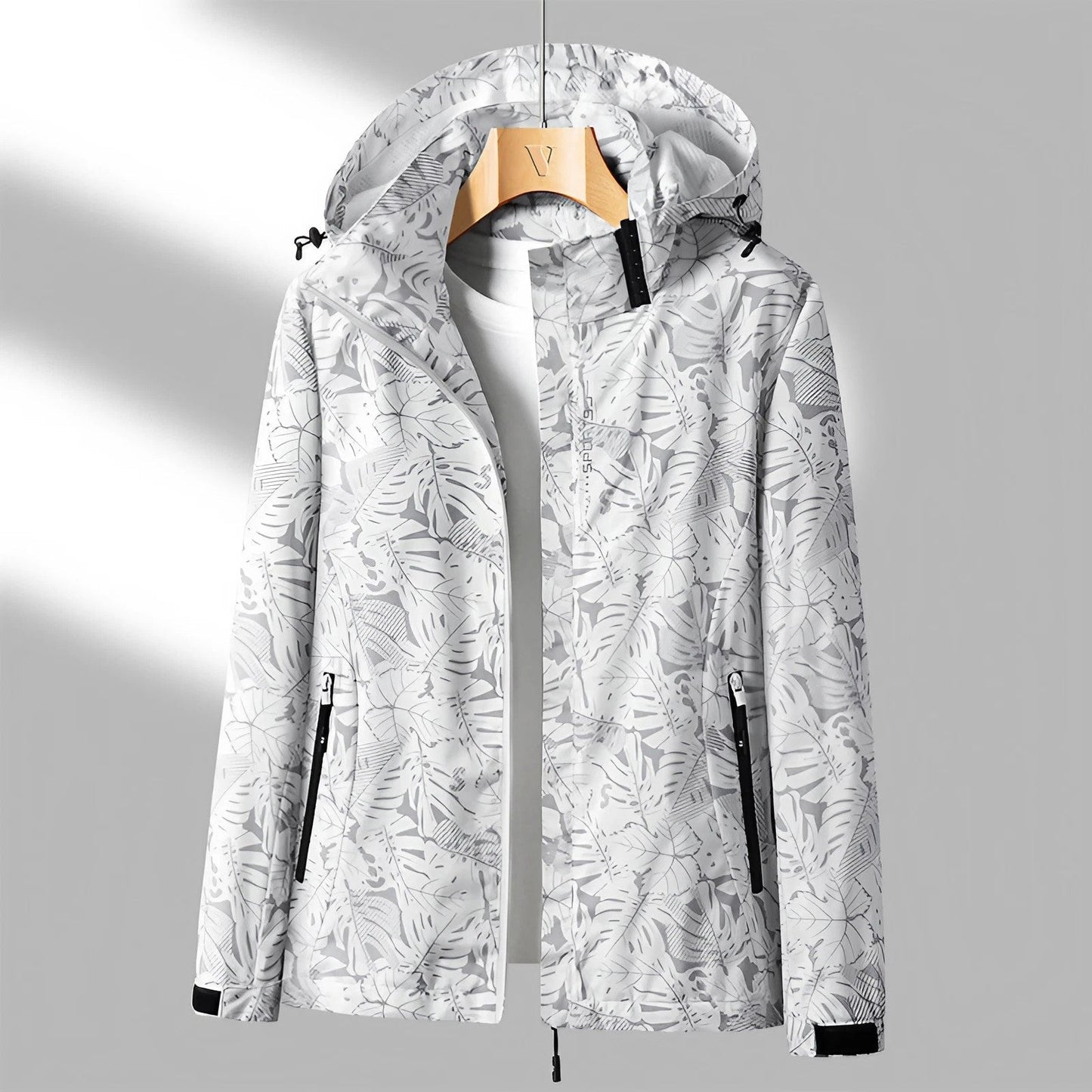 Helen - atmungsactivee Windjacke mit Kapuze
