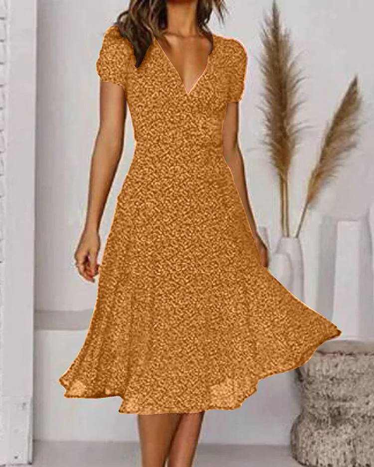 Paloma - Bedrucktes Chiffonkleid mit V-Ausschnitt und kurzen Ärmeln