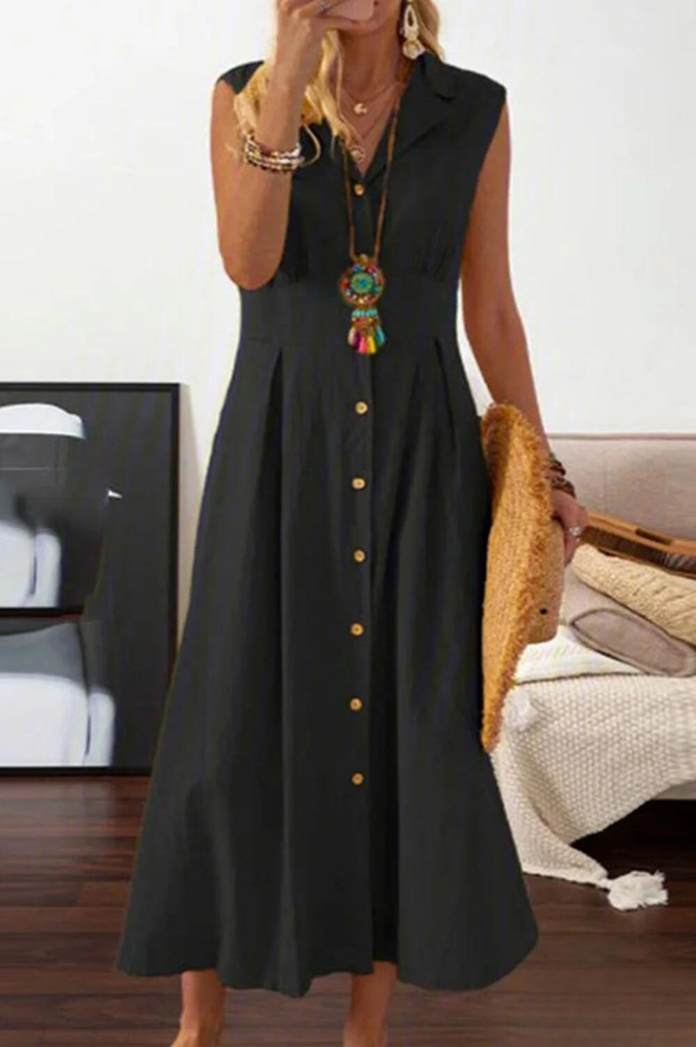 Peggy - ärmelloses Midikleid mit überlappenden Knöpfen