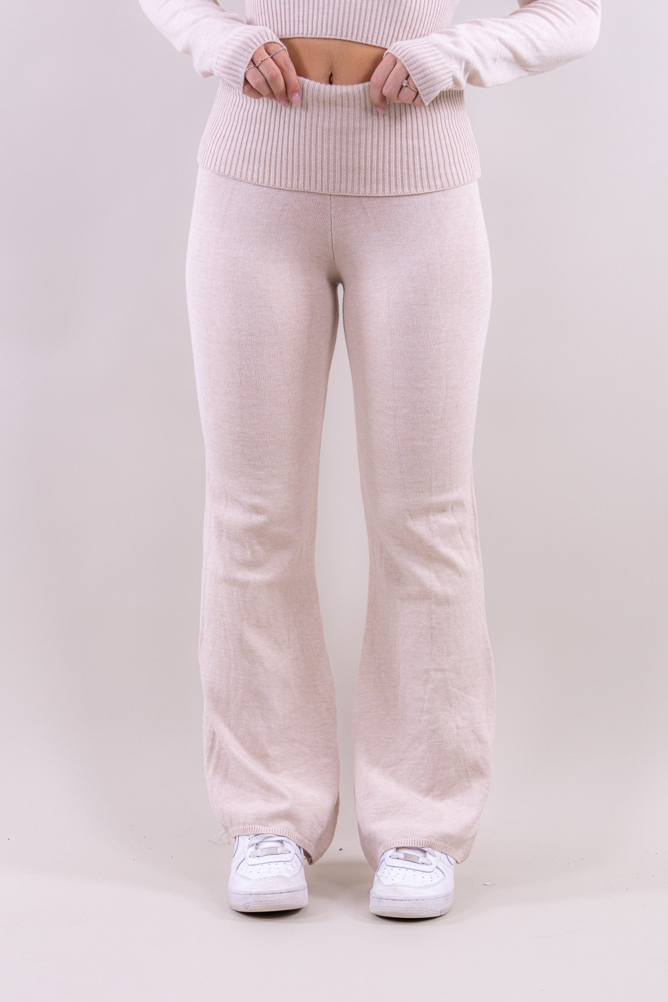 Amelie | Gestrickte Lounge-Hose | Bequemes Design | Weiche Textur