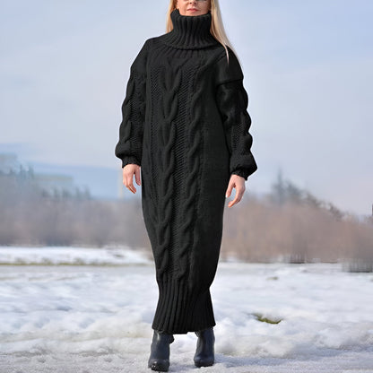 Frida | Kuscheliges Strickkleid mit übergroßem Rollkragen