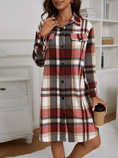 Modische Langarmjacke mit Karodruck und Knopfleiste