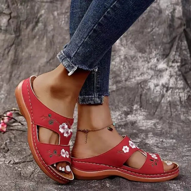Romina - Elegante Damen Hausschuhe aus Leder