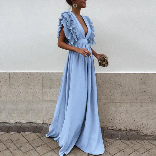 Elegantes Kleid mit gerüschten Ärmeln