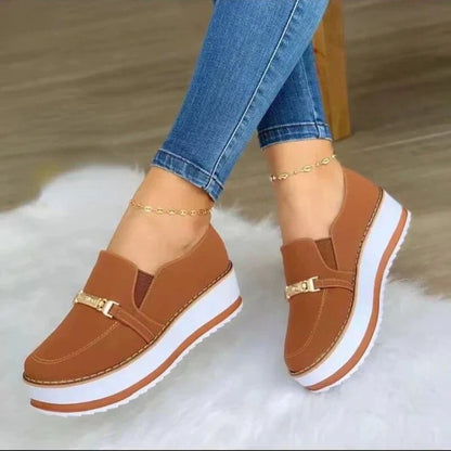 Damenschuhe mit Plateausohle