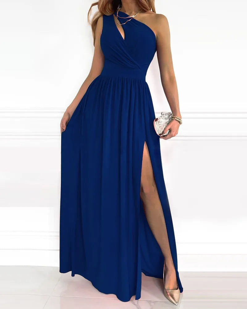 Daphne - Elegantes Maxikleid mit einer Schulterpartie