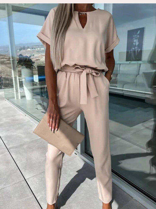 Jumpsuit - Relaxed Fit - Mit Bund - Perfekt für festliche Anlässe