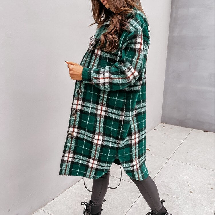 Stilvolle karierte Jacke