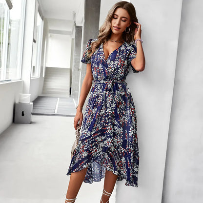 Celeste - Damen Kleid mit V-Ausschnitt und kurzen Ärmeln