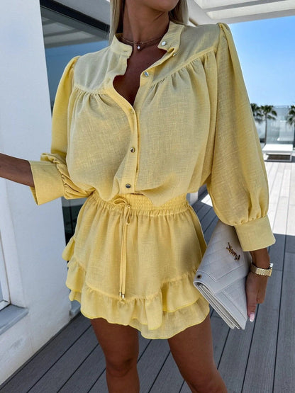 Bluse und kurze Hose - Flirty - Elegante langärmelige Bluse und kurze Hose - Perfekt für Strand oder Terrasse