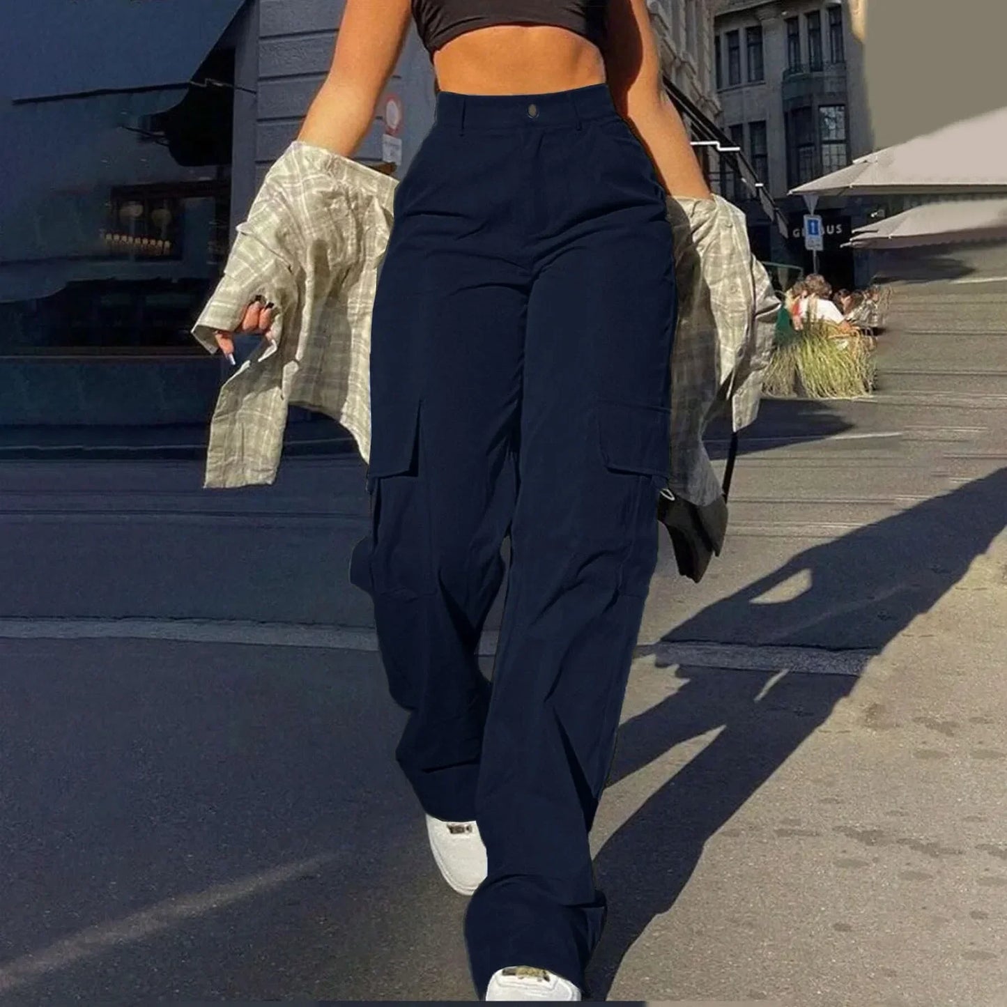 Clara - Cargohose mit hoher Taille für Frauen
