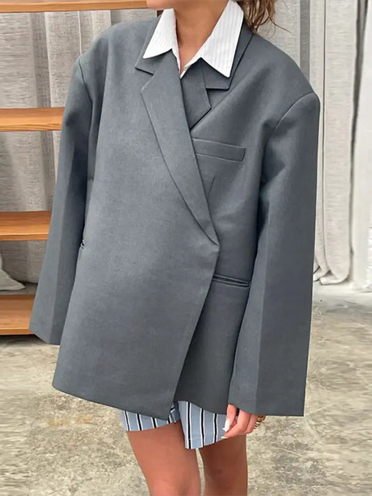 Übergroßer Blazer mit einem Twist