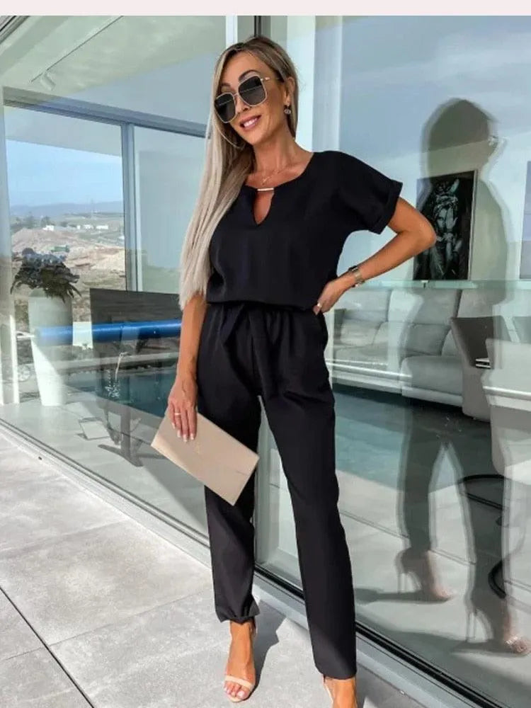 Jumpsuit - Relaxed Fit - Mit Bund - Perfekt für festliche Anlässe