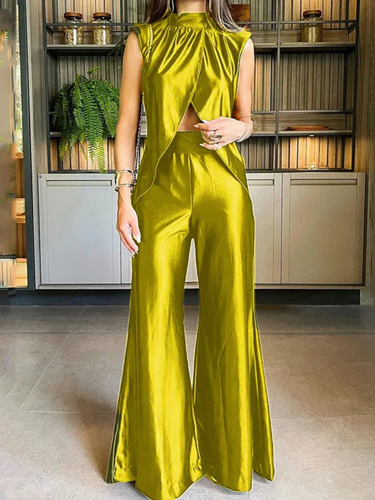 Boudicca - Set aus geteiltem Oberteil und Hose