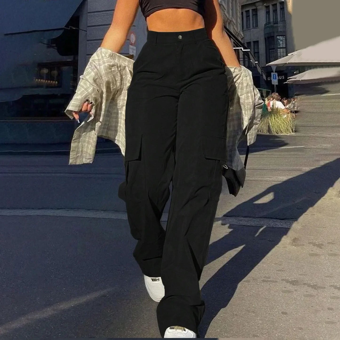 Clara - Cargohose mit hoher Taille für Frauen