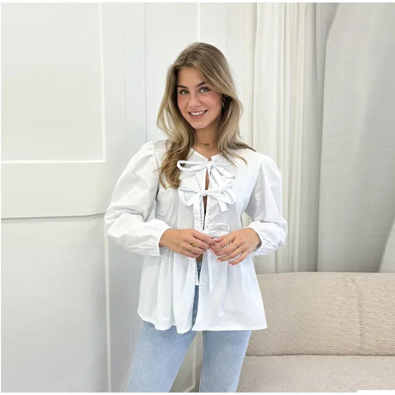 Cassandra | Sommerbluse mit Schleifenausschnitt