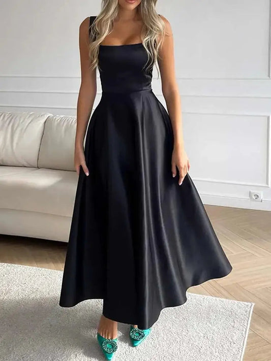 Midi-Abendkleid mit Trägern und weitem, elegantem Rock