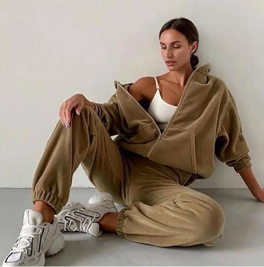 Olivia Trainingsanzug | Weich & Bequem