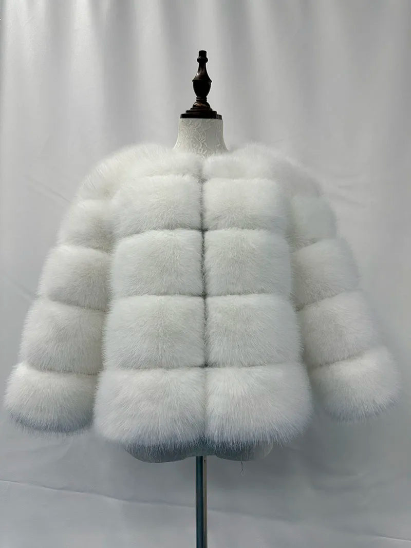 Eleganter Pelzmantel für Damen