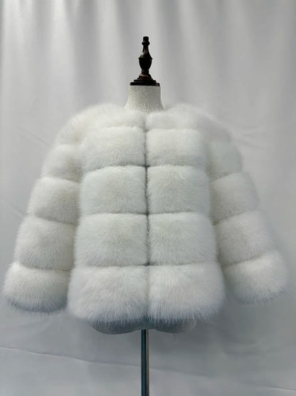 Eleganter Pelzmantel für Damen