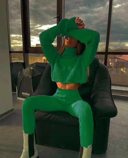 StacySet I Gekürzter Rollkragenpullover und Leggings für Frauen