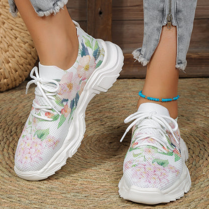 Orthopädische Turnschuhe mit Blumendruck und Schnürverschluss
