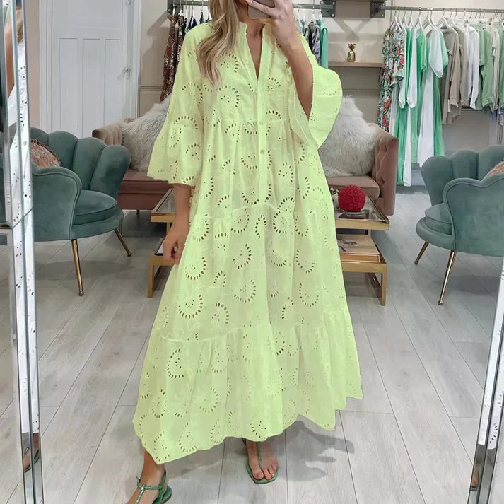 Grace - Elegantes Kleid mit gestickten Ösen